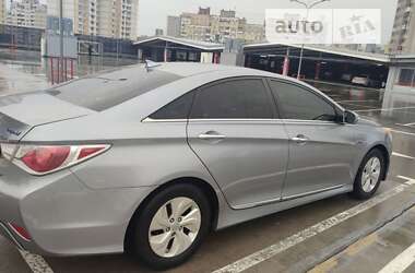 Седан Hyundai Sonata 2014 в Киеве