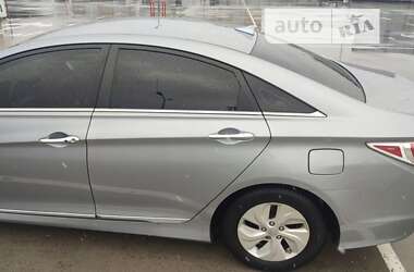 Седан Hyundai Sonata 2014 в Киеве