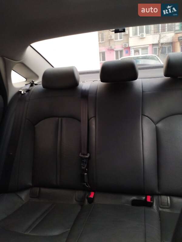 Седан Hyundai Sonata 2014 в Львові