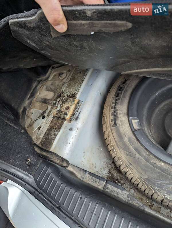 Седан Hyundai Sonata 2004 в Луцьку