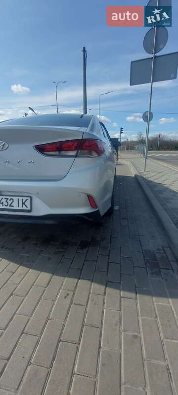 Седан Hyundai Sonata 2017 в Киеве