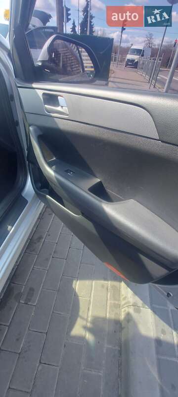 Седан Hyundai Sonata 2017 в Киеве