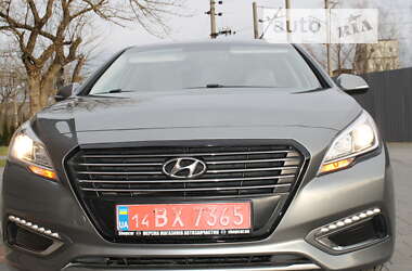 Седан Hyundai Sonata 2017 в Дрогобичі