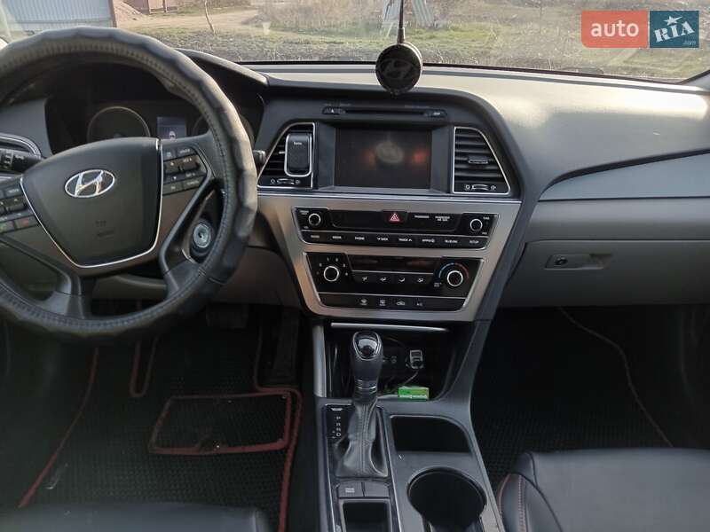 Седан Hyundai Sonata 2016 в Первомайске фото 10 Седан Hyundai Sonata 2016 в Первомайске
