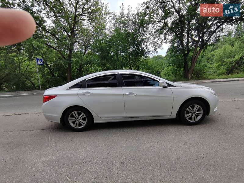Седан Hyundai Sonata 2014 в Києві