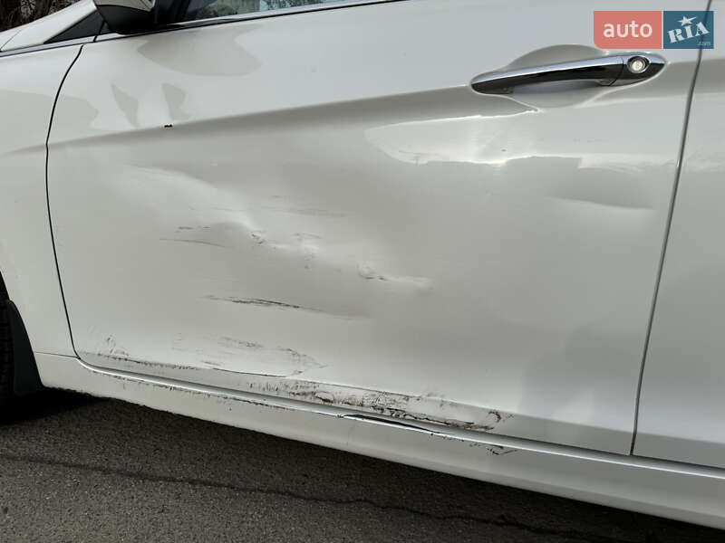 Седан Hyundai Sonata 2010 в Киеве