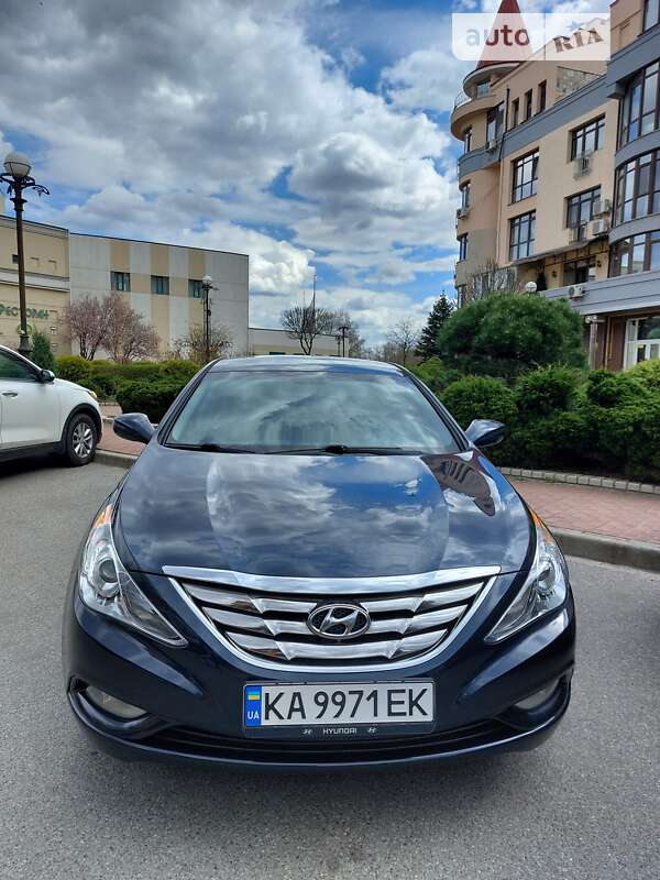Седан Hyundai Sonata 2012 в Києві