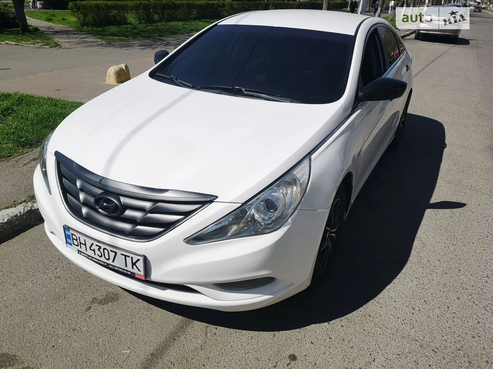 2011 Hyundai Sonata - мініатюра 2
