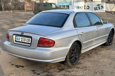 Седан Hyundai Sonata 2004 в Шевченкове