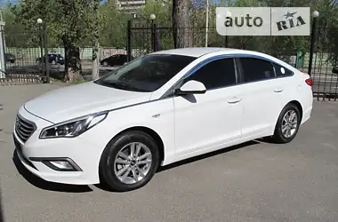 Hyundai Sonata 2016