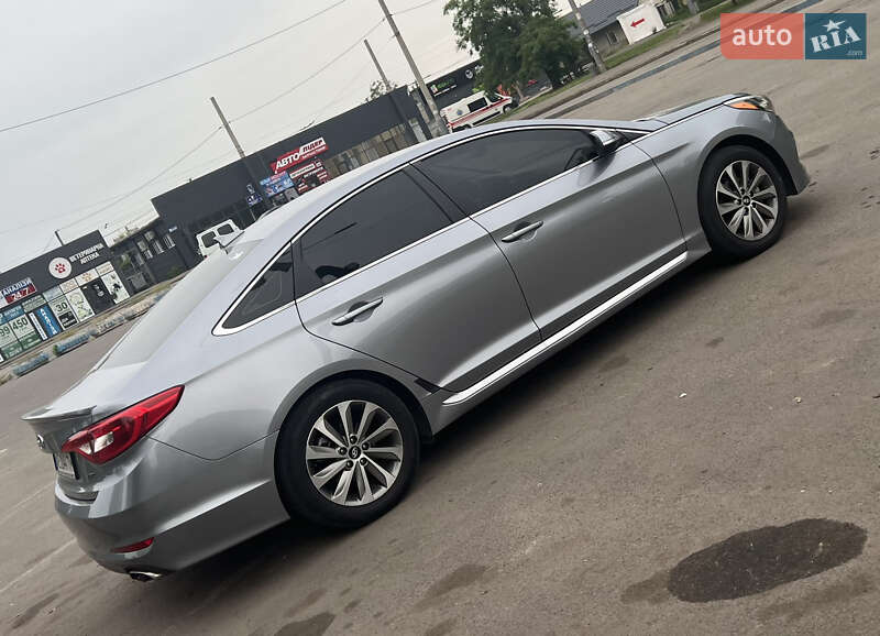 Седан Hyundai Sonata 2015 в Кривому Розі