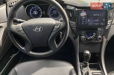 Седан Hyundai Sonata 2012 в 