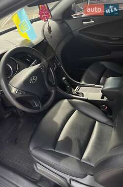 Седан Hyundai Sonata 2012 в 