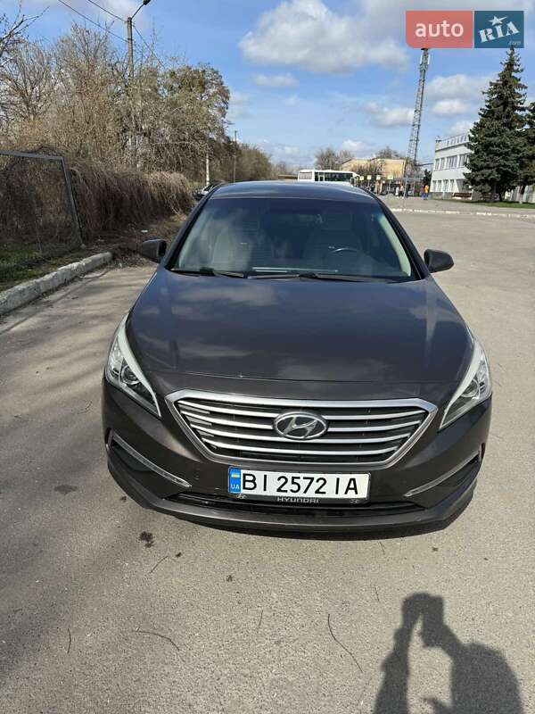 Седан Hyundai Sonata 2015 в Лубнах