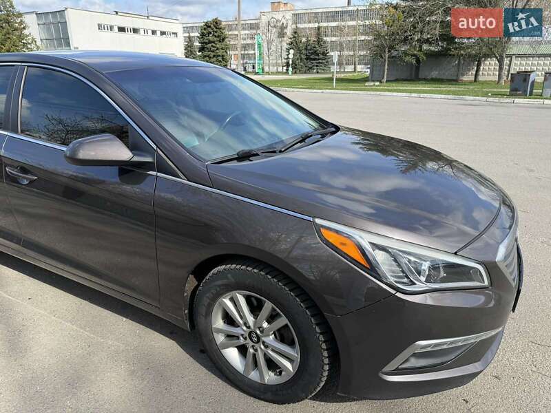 Седан Hyundai Sonata 2015 в Лубнах
