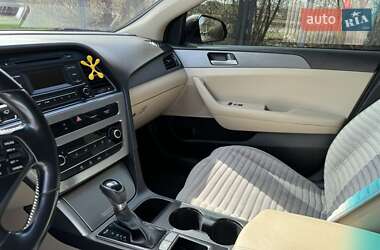 Седан Hyundai Sonata 2015 в Лубнах