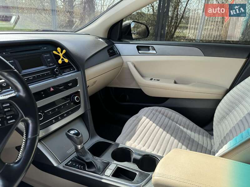 Седан Hyundai Sonata 2015 в Лубнах