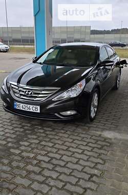 Седан Hyundai Sonata 2010 в Николаеве