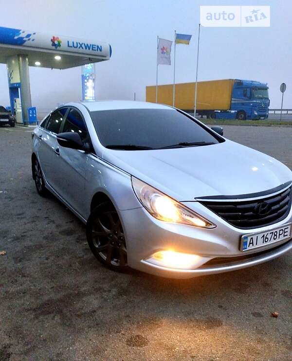 Седан Hyundai Sonata 2012 в Одессе