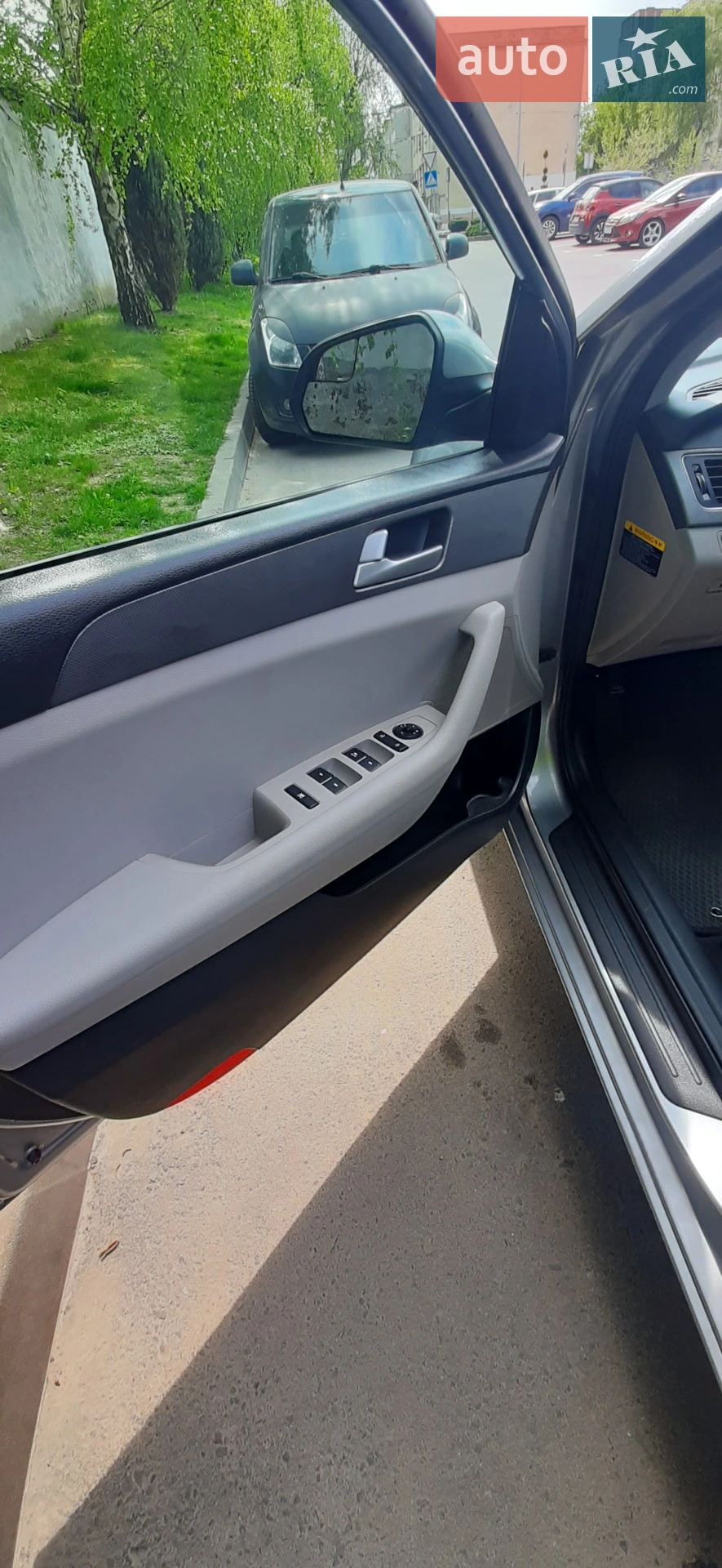 2015 Hyundai Sonata - мініатюра 12
