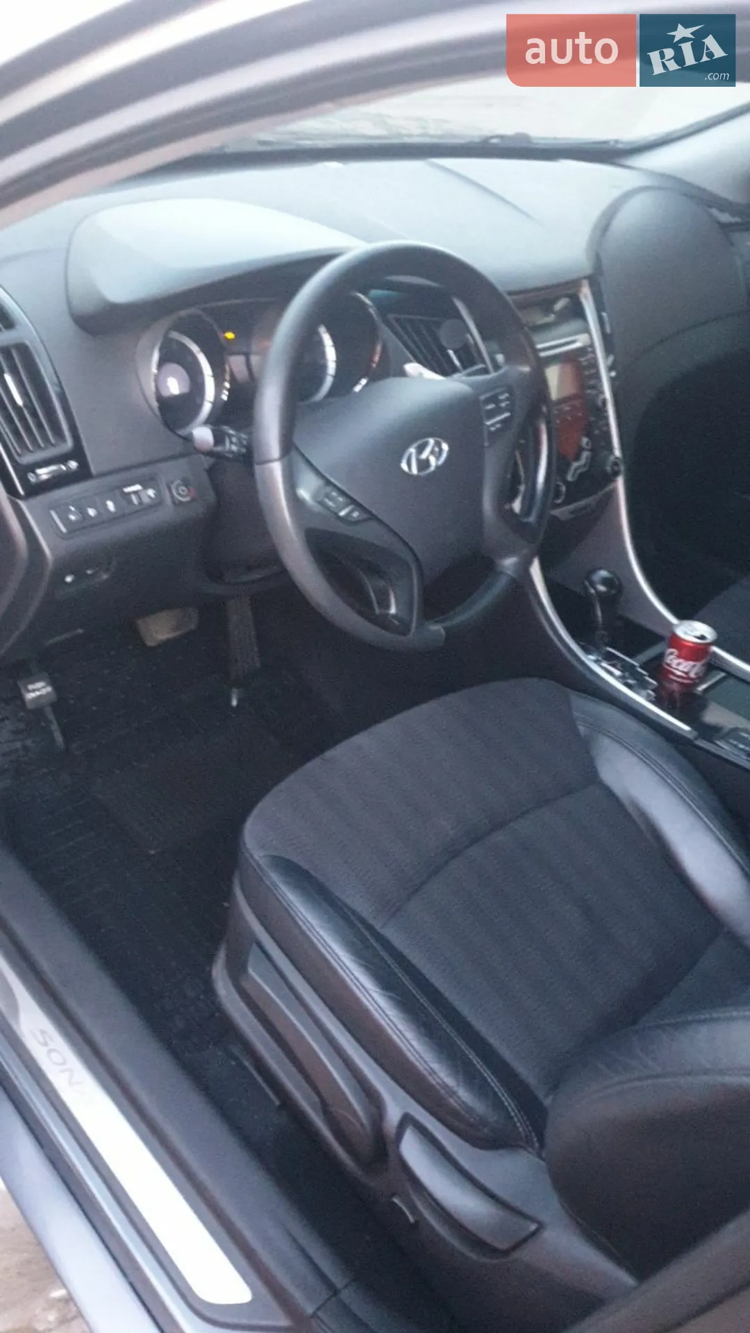 2010 Hyundai Sonata - мініатюра 12