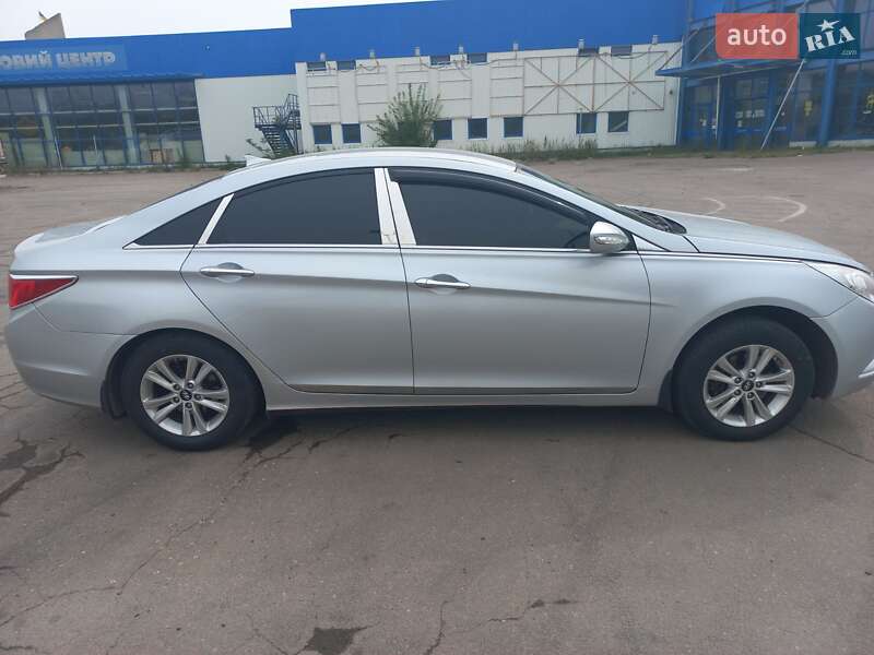 Седан Hyundai Sonata 2012 в Николаеве