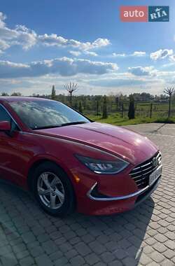 Седан Hyundai Sonata 2020 в Полонному