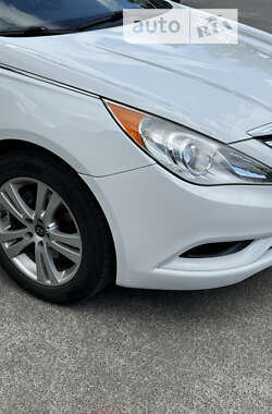 Седан Hyundai Sonata 2014 в Ирпене