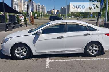 Седан Hyundai Sonata 2014 в Киеве