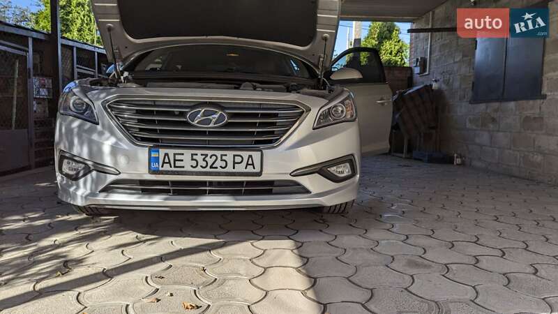 Седан Hyundai Sonata 2014 в Нікополі