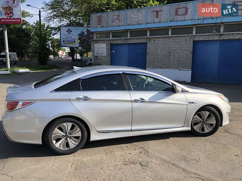 Седан Hyundai Sonata 2013 в Одесі