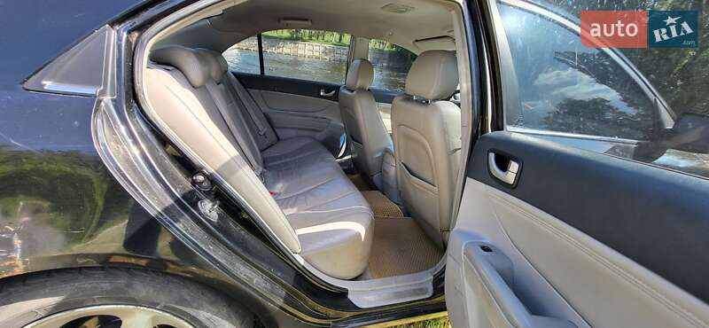 Седан Hyundai Sonata 2005 в Переяславе