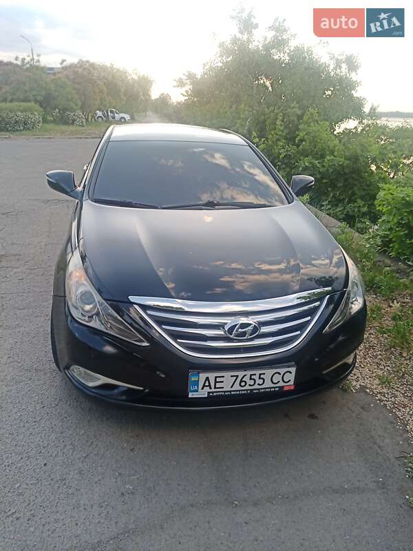 Hyundai Sonata 2012