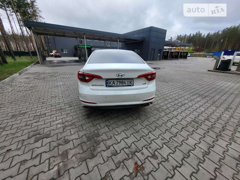 Седан Hyundai Sonata 2016 в Киеве