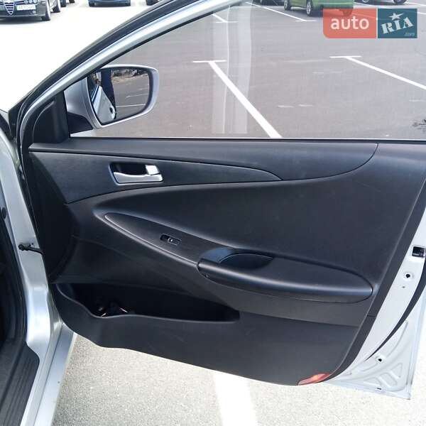Седан Hyundai Sonata 2013 в Києві