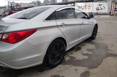 Седан Hyundai Sonata 2014 в Киеве