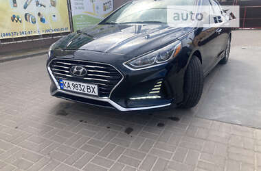 Седан Hyundai Sonata 2017 в Прилуках