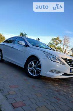 Седан Hyundai Sonata 2010 в Измаиле