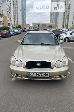 Седан Hyundai Sonata 2002 в Киеве