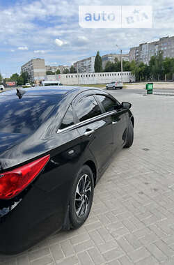 Седан Hyundai Sonata 2012 в Черкасах