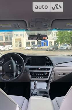 Седан Hyundai Sonata 2014 в Одессе