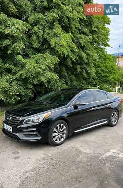 Седан Hyundai Sonata 2015 в Ровно