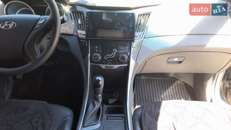 Седан Hyundai Sonata 2012 в Ужгороді фото 4 Седан Hyundai Sonata 2012 в Ужгороді
