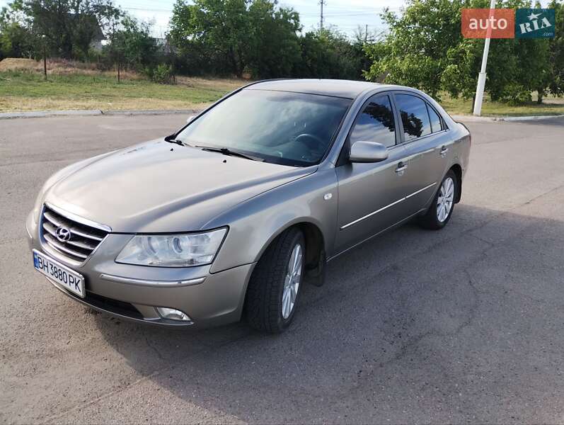 Hyundai Sonata 2008
