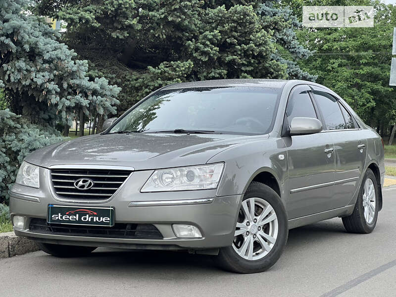 Седан Hyundai Sonata 2009 в Миколаєві