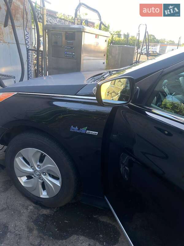 Седан Hyundai Sonata 2014 в Одесі