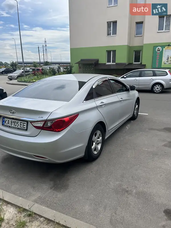 Hyundai Sonata 2015 VIN KMHEC41LBGA682269 фото оголошення 8 з 57