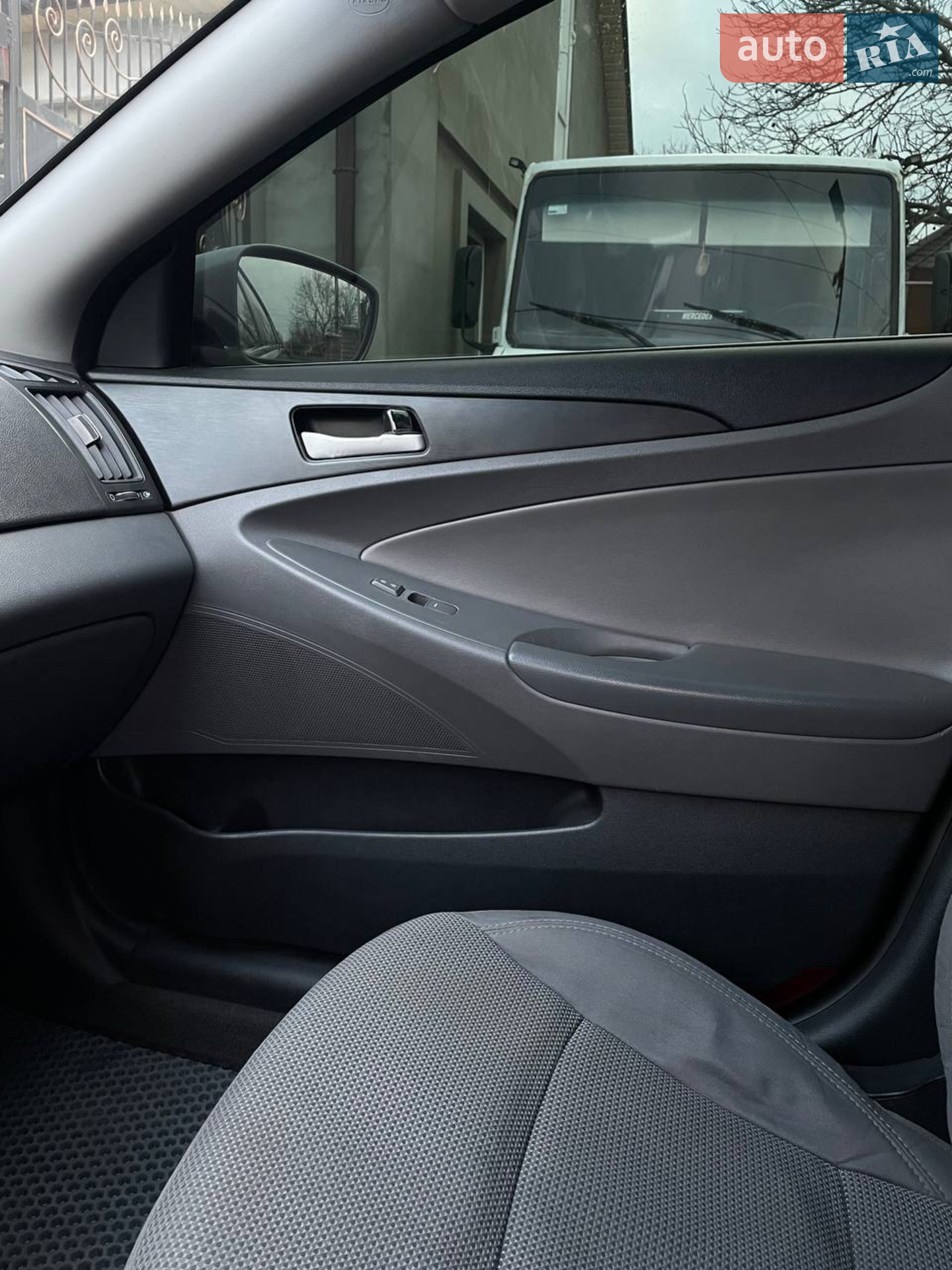 2013 Hyundai Sonata - мініатюра 13