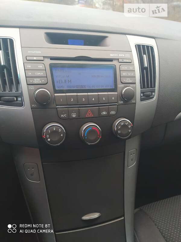 Седан Hyundai Sonata 2009 в Днепре