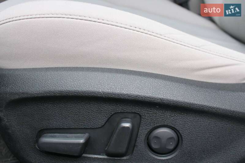 Седан Hyundai Sonata 2014 в Запорожье фото 7 Седан Hyundai Sonata 2014 в Запорожье